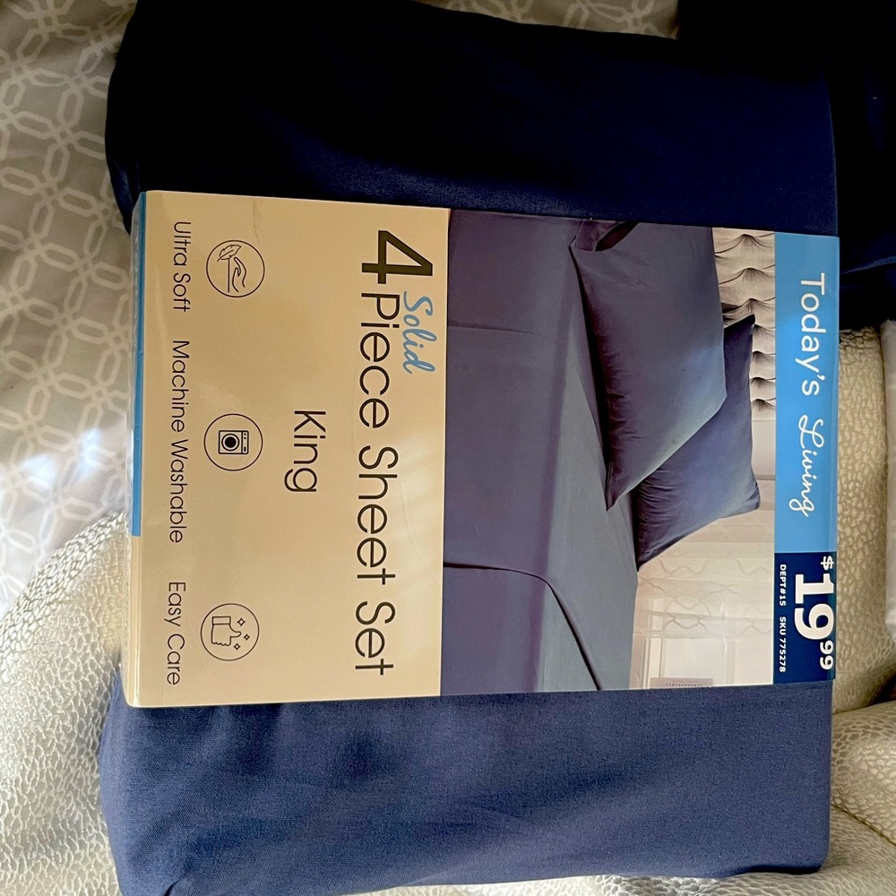 Brand New Sheet set! King size bed! Never used and never opened! $15